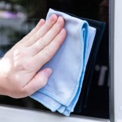 Non-Scratch 3pc Car Cleaning Set - Wash, Dry & Polish Your Cars Interior & Exterior - Kleva Range 16 Non-Scratch 3pc Car Cleaning Set - Wash, Dry & Polish Your Cars Interior & Exterior - Kleva Range -Home Living Store CarCleaningKitSmallLifestyle 3