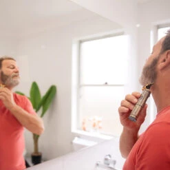 Golden Hair Trimmer - Transform Your Look With A Golden Touch - Kleva Range -Home Living Store HairTrimmer 01