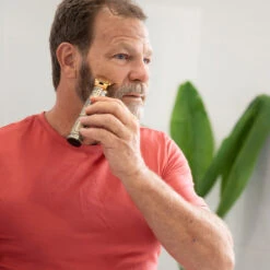 Golden Hair Trimmer - Transform Your Look With A Golden Touch - Kleva Range -Home Living Store HairTrimmer 04