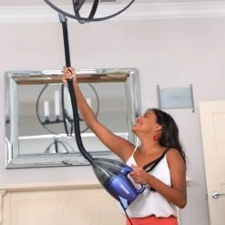 KRAPOF® Pocket Power Vac: The 2 In 1 Compact Powerful Vacuum And Blower + 4x BONUS Storage Bags - Kleva Range -Home Living Store Krapof Lifestyle Thumbnail 10