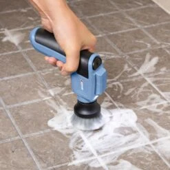 KRAPOF® Electric Lumi Scrub Pocket Cleaner With 5 Replaceable Cleaning Heads - Kleva Range -Home Living Store LumiscrubLifestyleThumbnail04