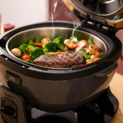 Kleva® Spin Crisp Rotating Digital Air Fryer 6L - 360° Auto Rotating Cooking - Kleva Range -Home Living Store Rotating Crisp Air Fryer Thumbnail 07 1200x1200px