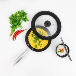 Universal Glass Lid With Detachable Timer Knob + Soft Touch Silicone Rims - Kleva Range -Home Living Store TimerLidLifestyle02
