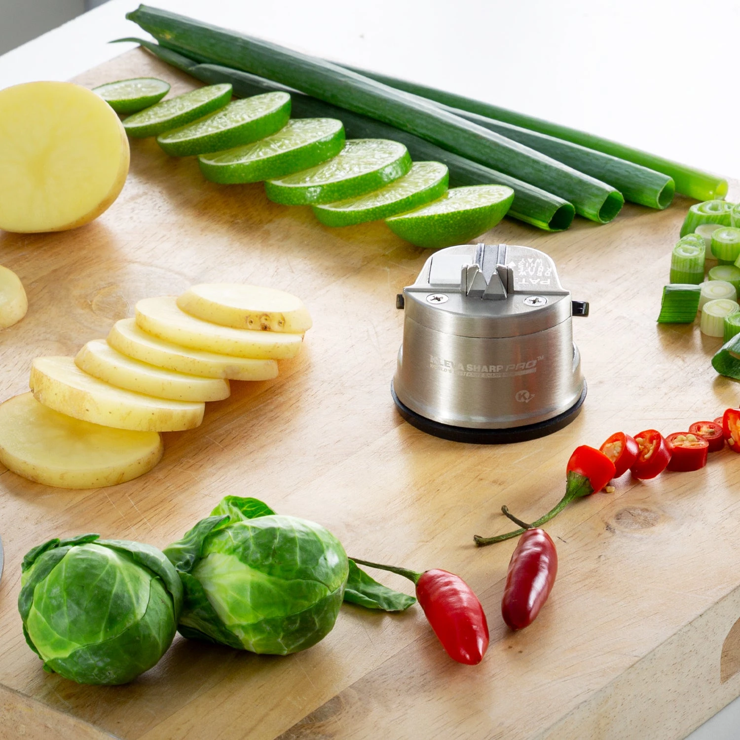 Kleva Sharp Pro® Knife Sharpener With Precision Honing Plate + Suction Base - Kleva Range 12 Kleva Sharp Pro® Knife Sharpener With Precision Honing Plate + Suction Base - Kleva Range - Image 10